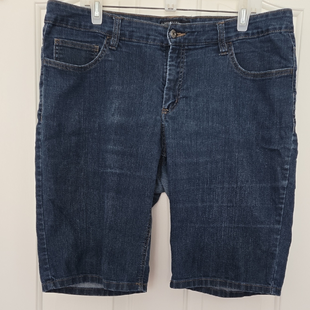 Faded Glory Women's Plus Size 18W Dark Wash Stretch Denim Shorts
